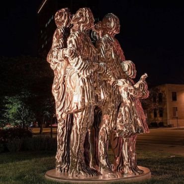 stainless steel disappearing sculpture