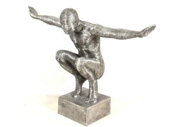 steel wire diving sculpture